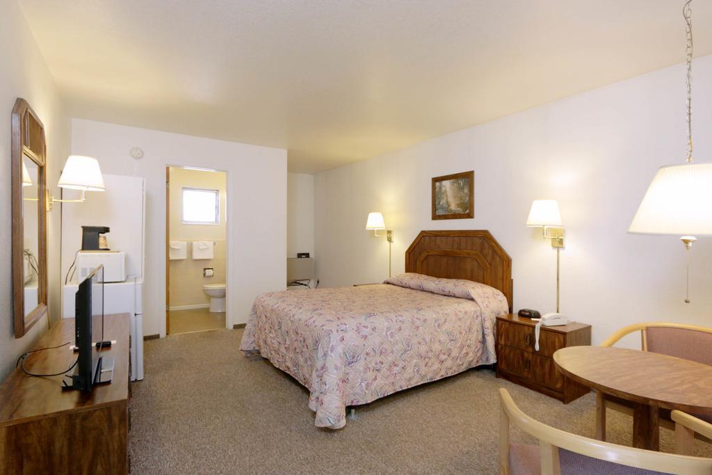 Town House Motel Winnemucca Szoba fotó